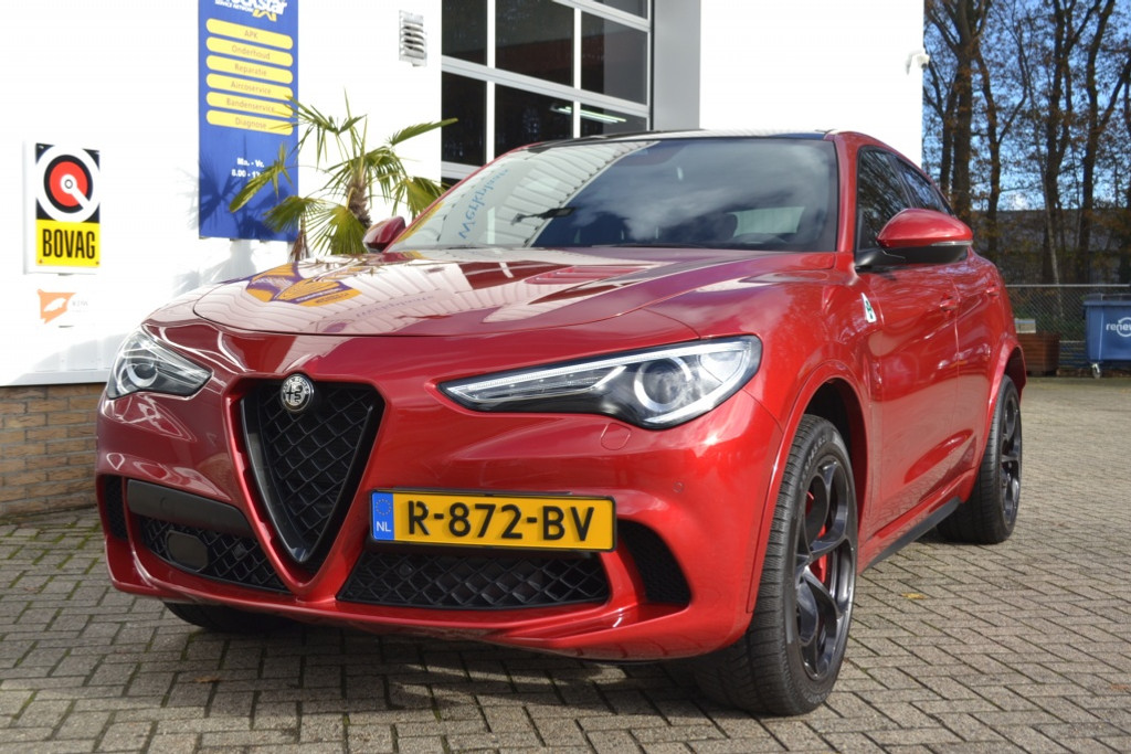 Alfa Romeo Stelvio 2.9 V6 AWD QUADRIFOGLIO 37590511-0.jpg | Autobedrijf Vieto