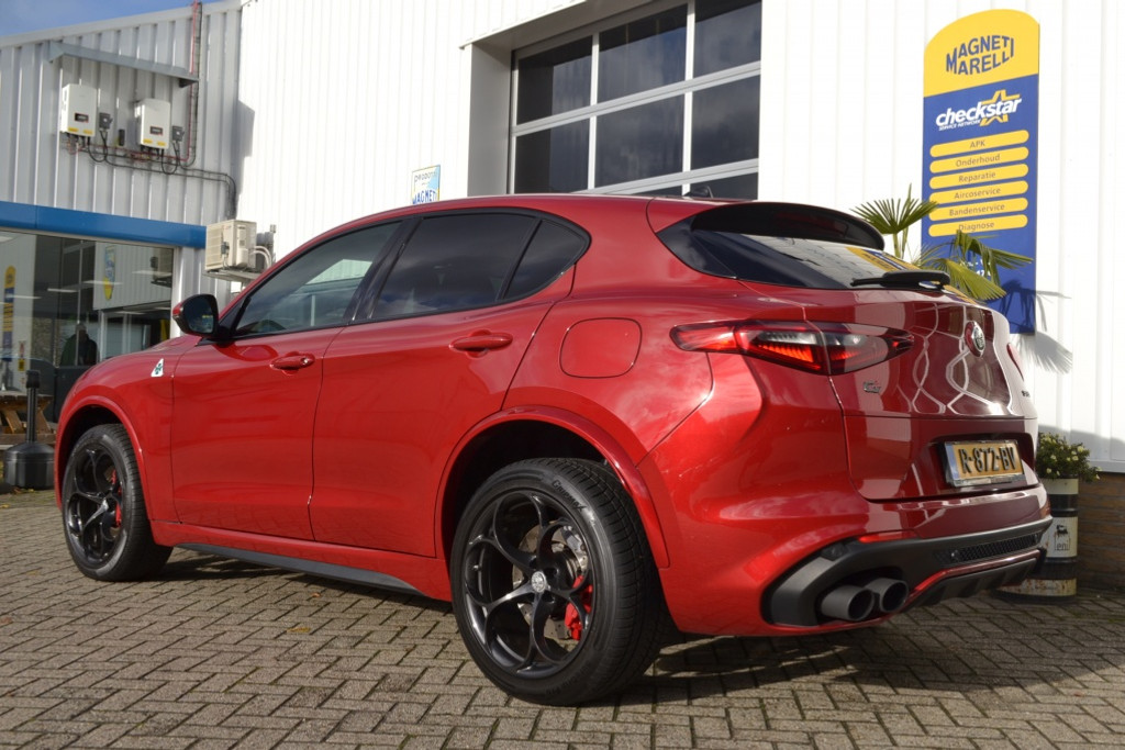 Alfa Romeo Stelvio 2.9 V6 AWD QUADRIFOGLIO 37590511-4.jpg | Autobedrijf Vieto