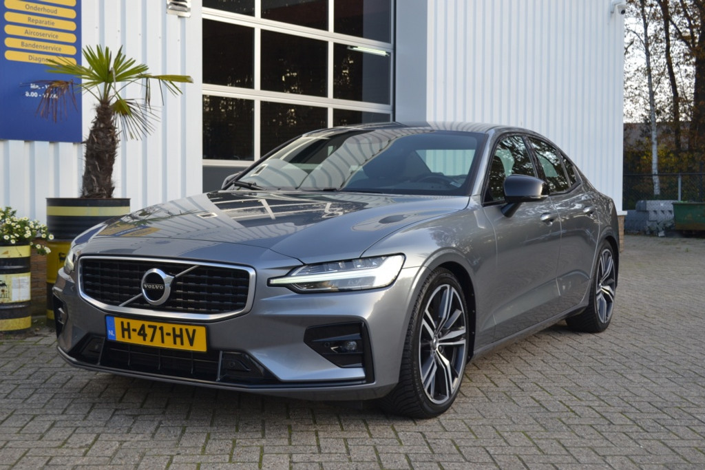 Volvo S60 2.0 T4 R-Design BTW Auto 49084991-0.jpg | Autobedrijf Vieto