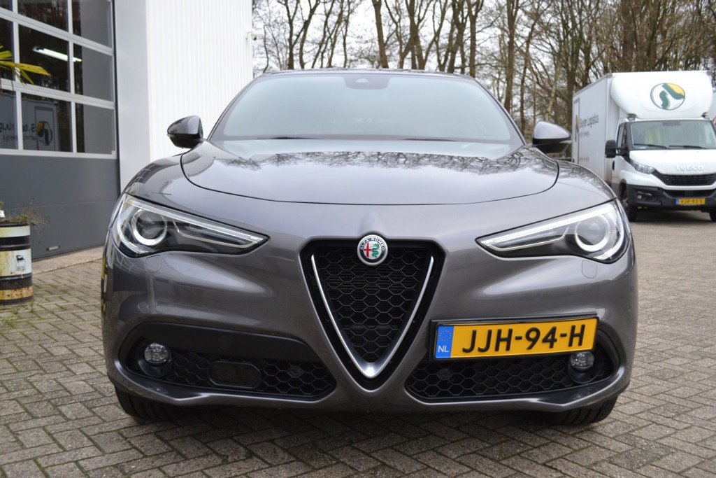 Alfa Romeo Stelvio 2.2 JTD Super BTW auto 49752826-1.jpg | Autobedrijf Vieto