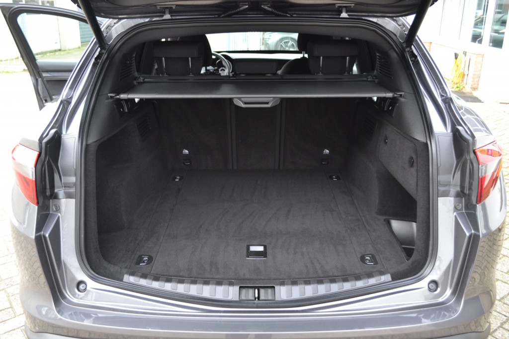 Alfa Romeo Stelvio 2.2 JTD Super BTW auto 49752826-16.jpg | Autobedrijf Vieto