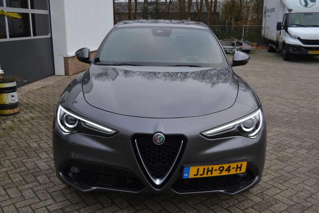 Alfa Romeo Stelvio 2.2 JTD Super BTW auto 49752826-2.jpg | Autobedrijf Vieto