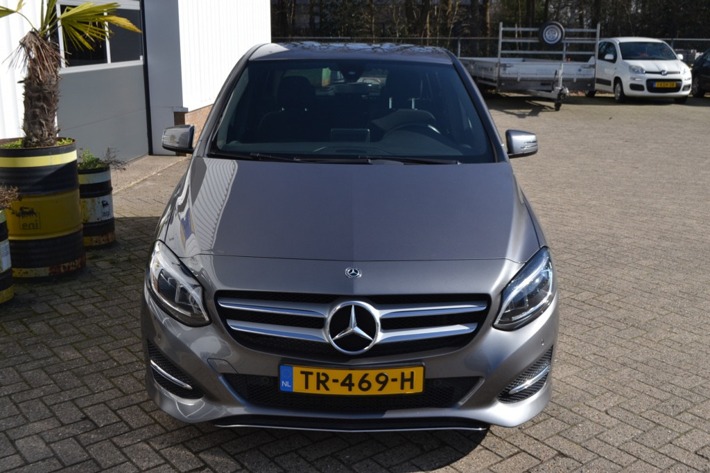 Mercedes-Benz B-Klasse 180 Bns Solution AUTOMAAT 51823124-1.jpg | Autobedrijf Vieto