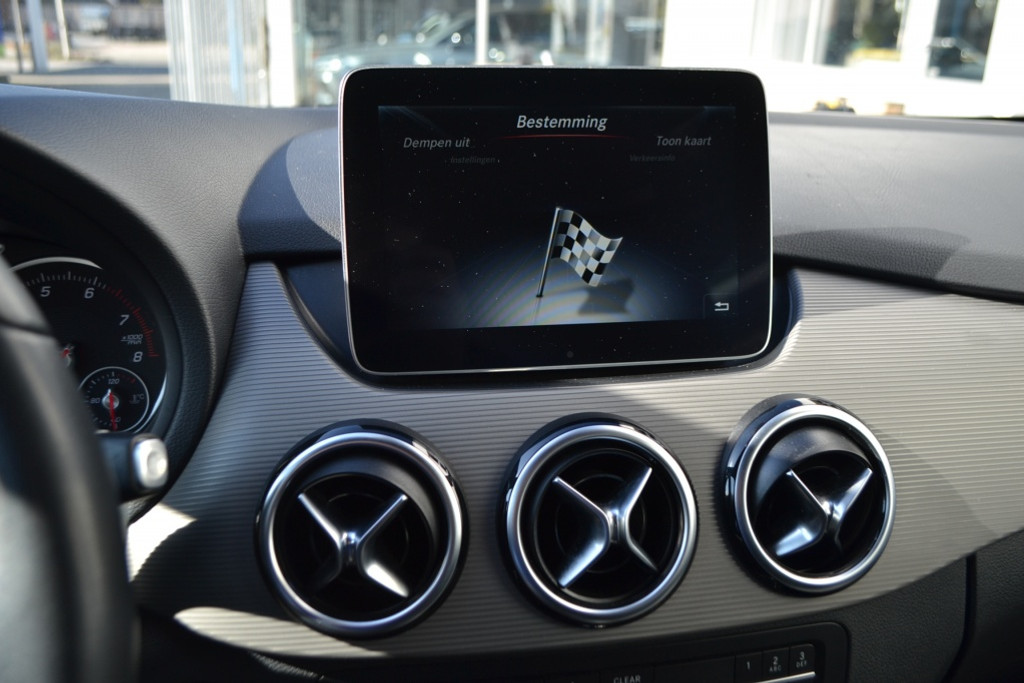 Mercedes-Benz B-Klasse 180 Bns Solution AUTOMAAT 51823124-15.jpg | Autobedrijf Vieto