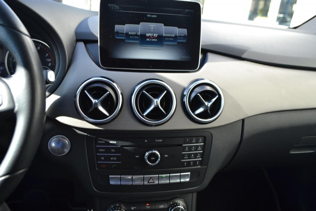 Mercedes-Benz B-Klasse 180 Bns Solution AUTOMAAT 51823124-16.jpg | Autobedrijf Vieto