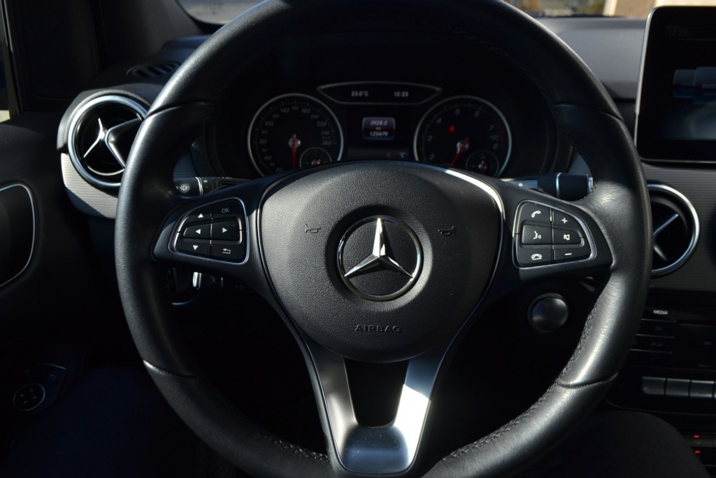 Mercedes-Benz B-Klasse 180 Bns Solution AUTOMAAT 51823124-18.jpg | Autobedrijf Vieto
