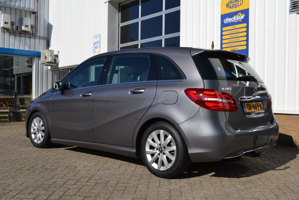 Mercedes-Benz B-Klasse 180 Bns Solution AUTOMAAT 51823124-6.jpg | Autobedrijf Vieto