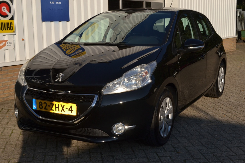 Peugeot 208 1.2 VTi Access 57579115-0.jpg | Autobedrijf Vieto